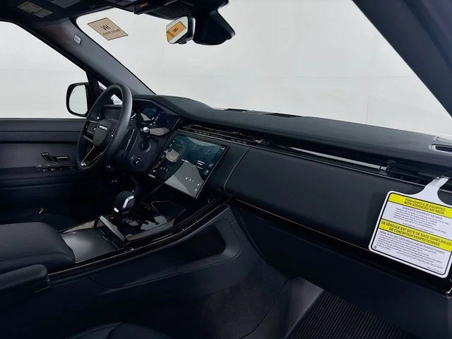 New 2026 Black Land Rover Dynamic SE image 27