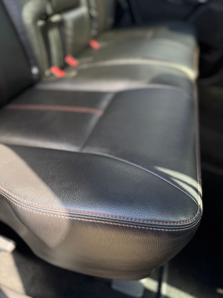 Used 2014 Blue Metallic Ford SEL image 35