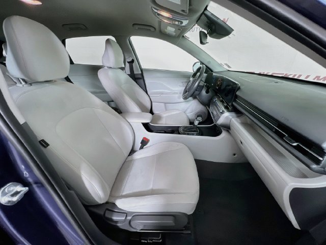 2025 Hyundai Kona SEL - Photo 35