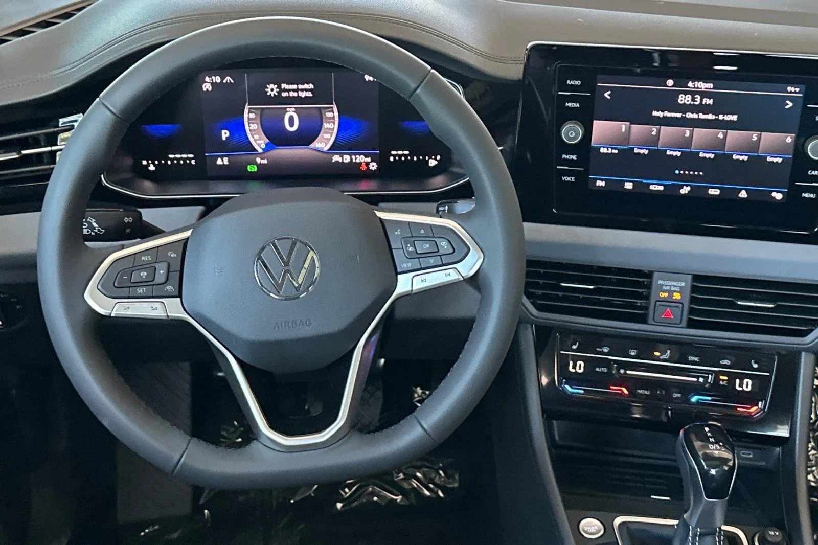 New 2026 Platinum Gray Metallic Volkswagen SE image 14