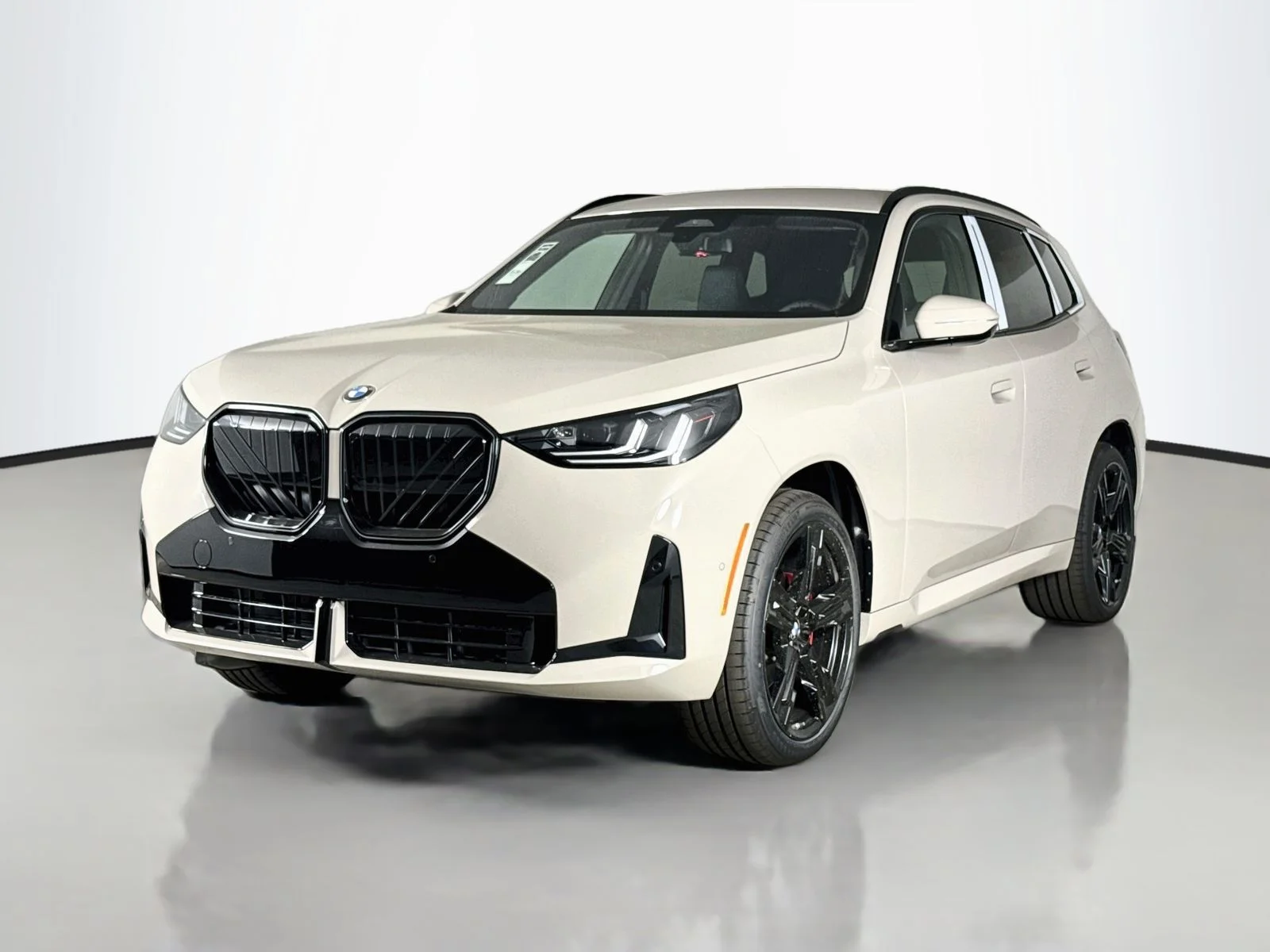 New 2026 Dune Grey Metallic BMW 30 xDrive image 3