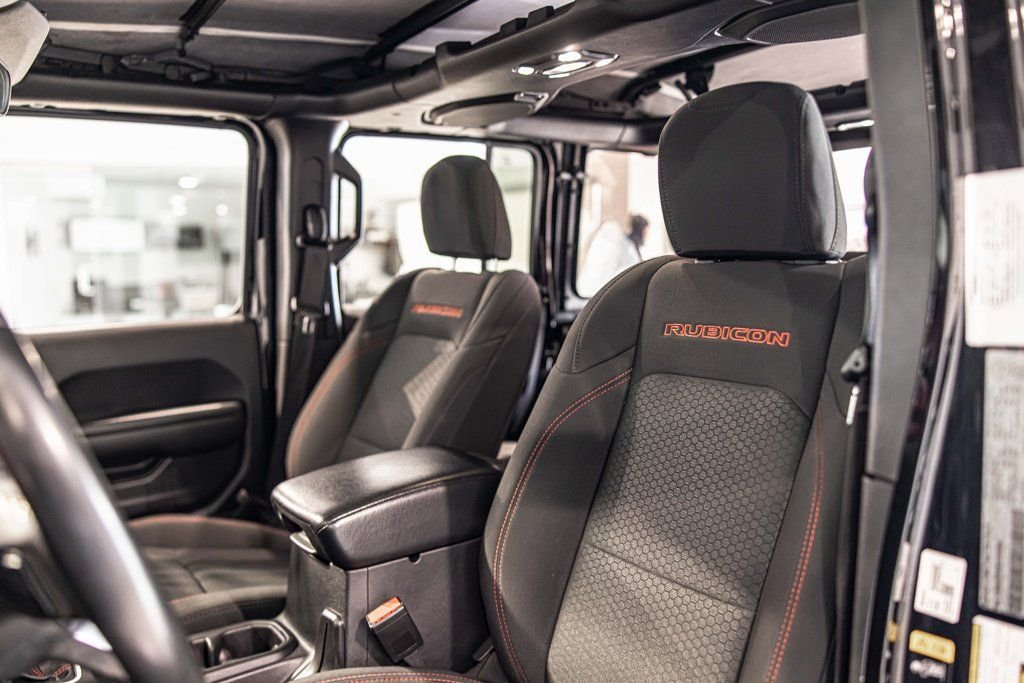Used 2021 Black Jeep Unlimited Rubicon image 16