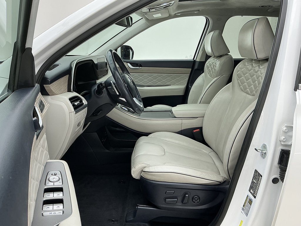 Used 2022 Hyper White Hyundai Calligraphy image 17