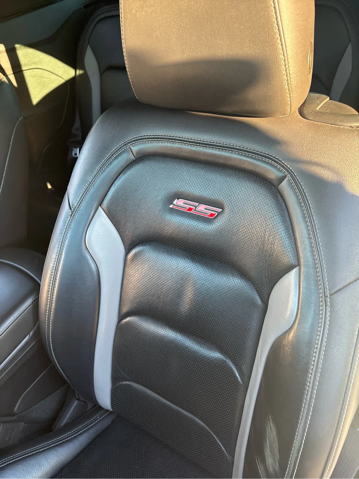 Used 2016 Summit White Chevrolet 2SS image 10