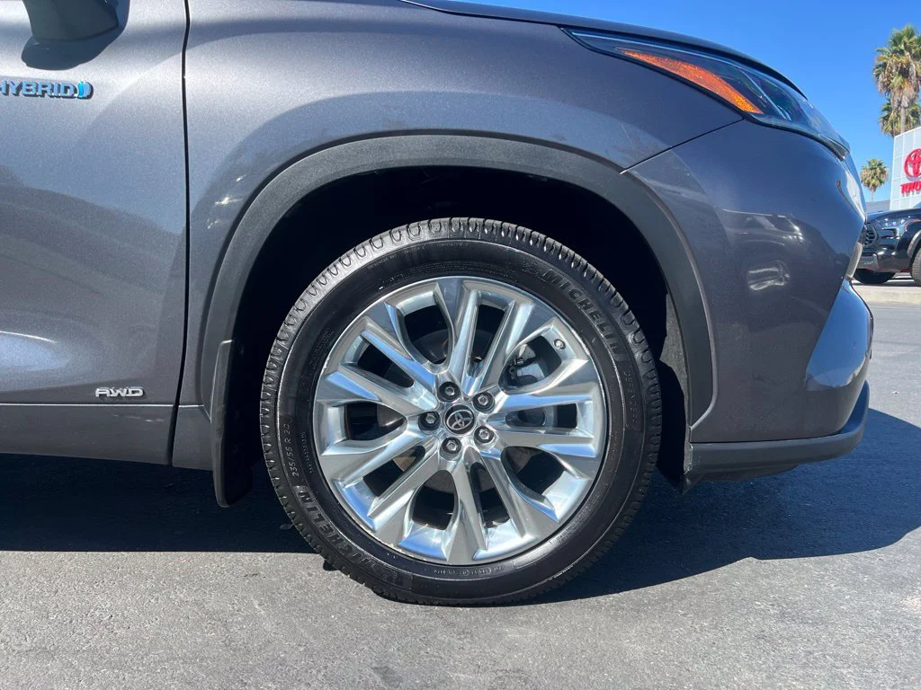 Used 2021 Gray Toyota Limited image 14