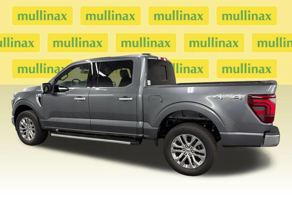 New 2026 Gray Ford Lariat image 10