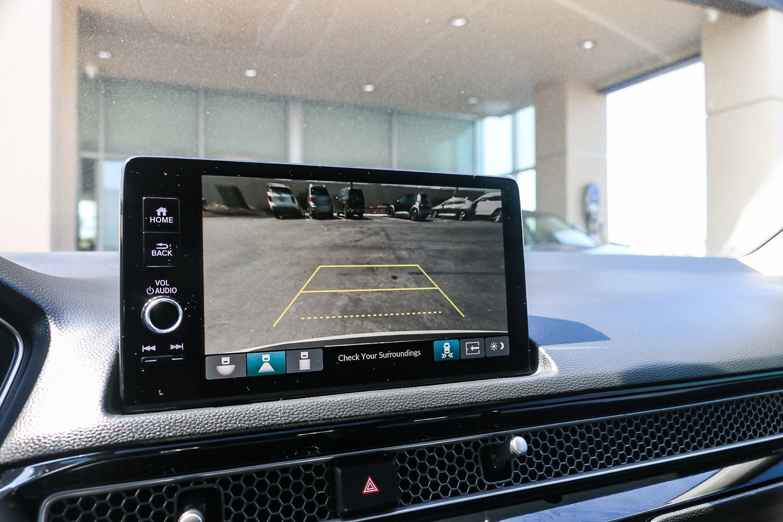2022 Honda Civic Touring - Photo 28