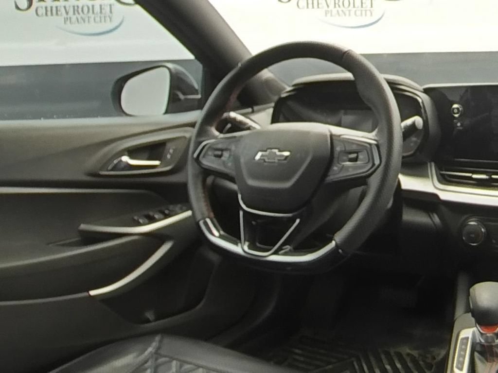 2025 Chevrolet Trax RS - Photo 16