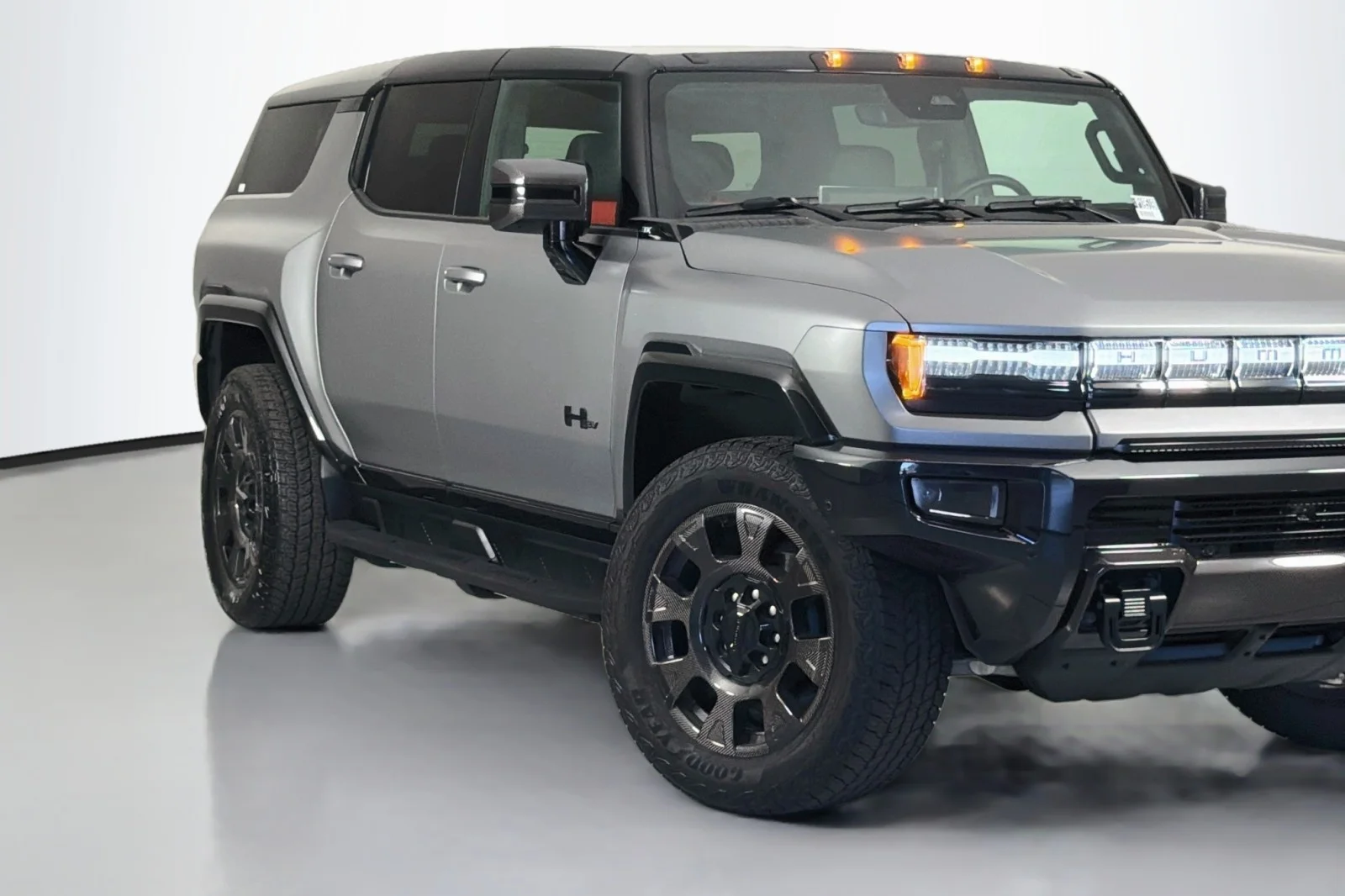 Used 2026 Magnus Gray Matte GMC 3X Carbon Fiber Edition image 14