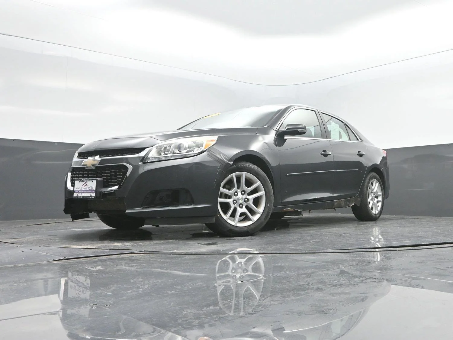 Used 2015 ASHEN GRAY METALLIC Chevrolet LT image 36