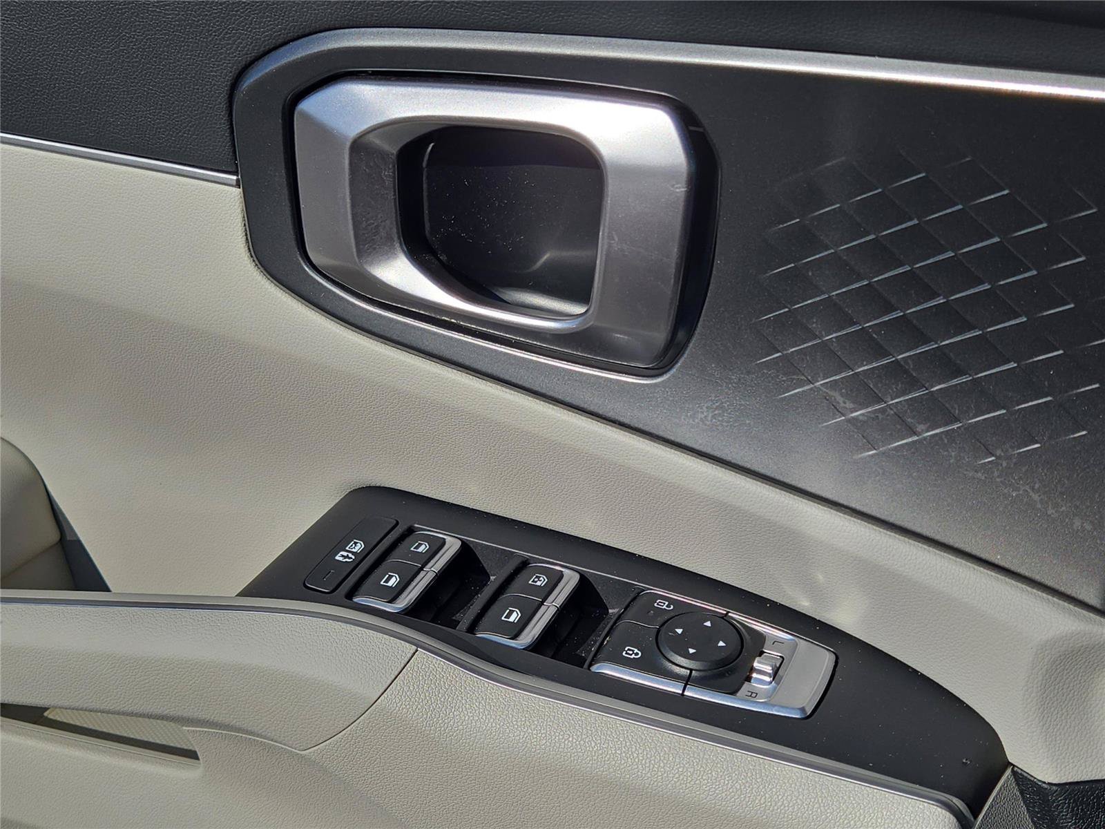 2025 Kia Sorento S - Photo 20