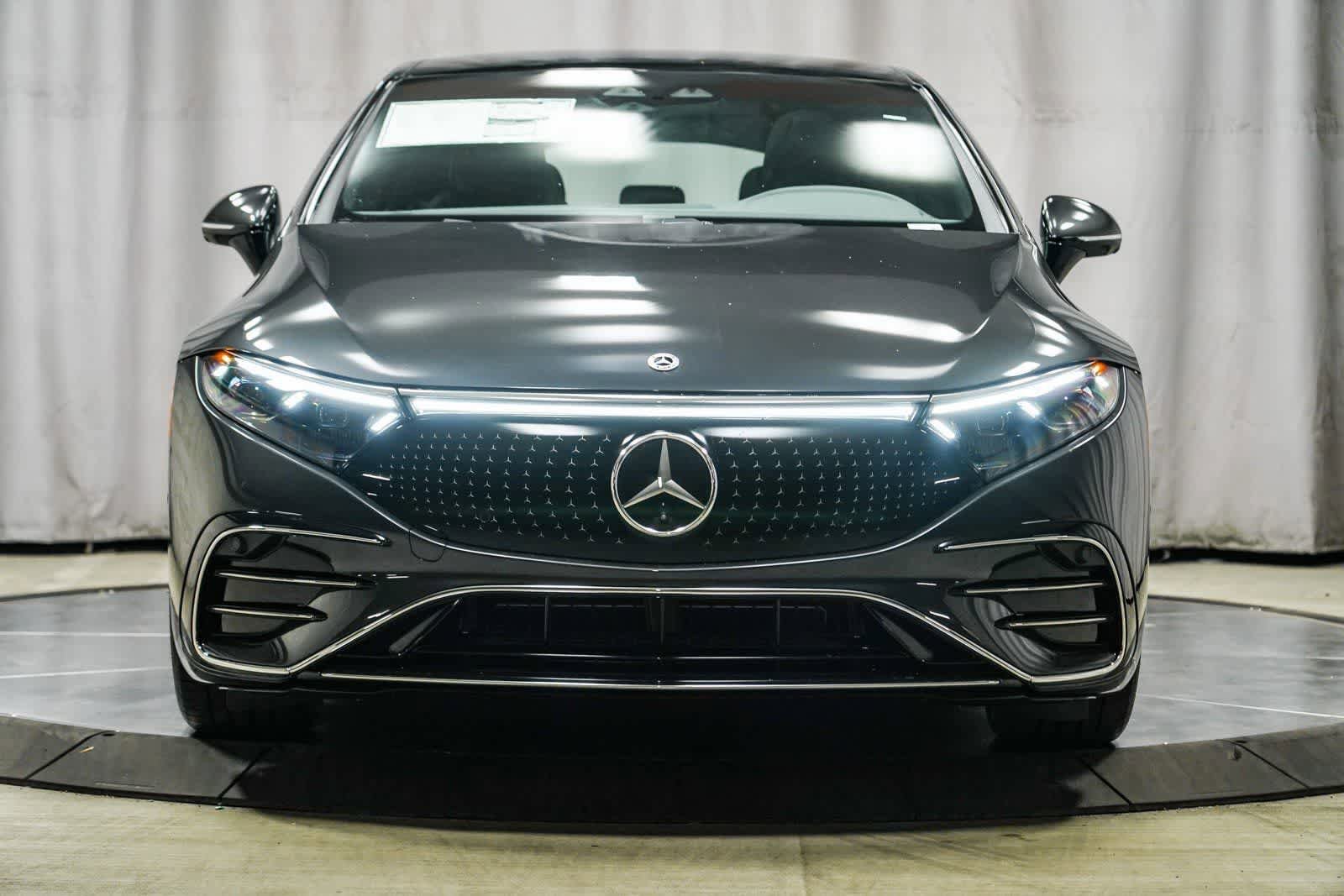 New 2026 Graphite Grey Metallic Mercedes-Benz EQS 450+ image 6