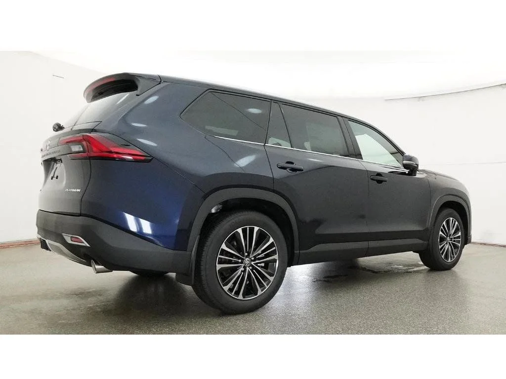 New 2026  Toyota MAX Platinum image 32