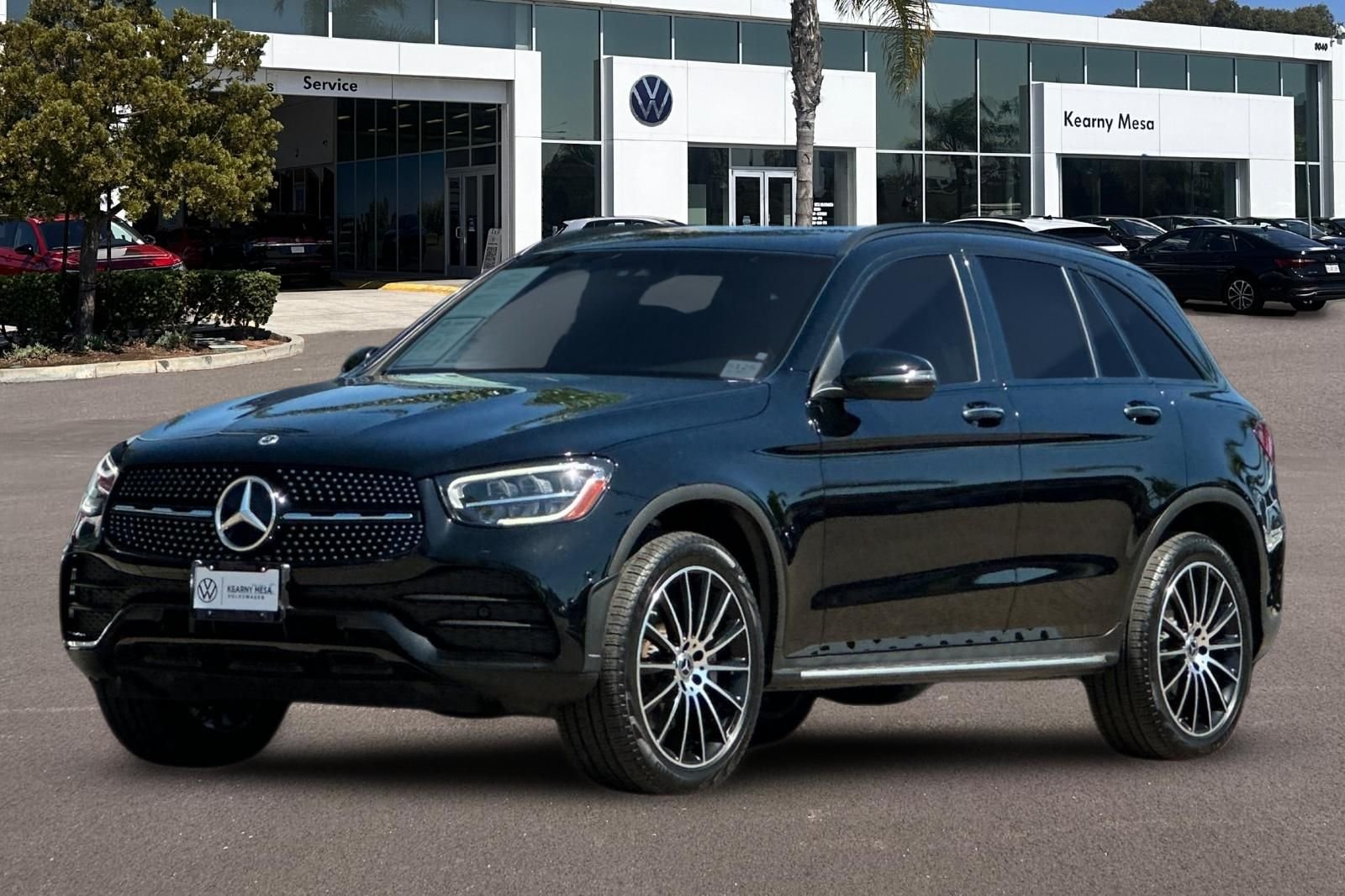 Used 2022 Black Mercedes-Benz GLC 300 image 8