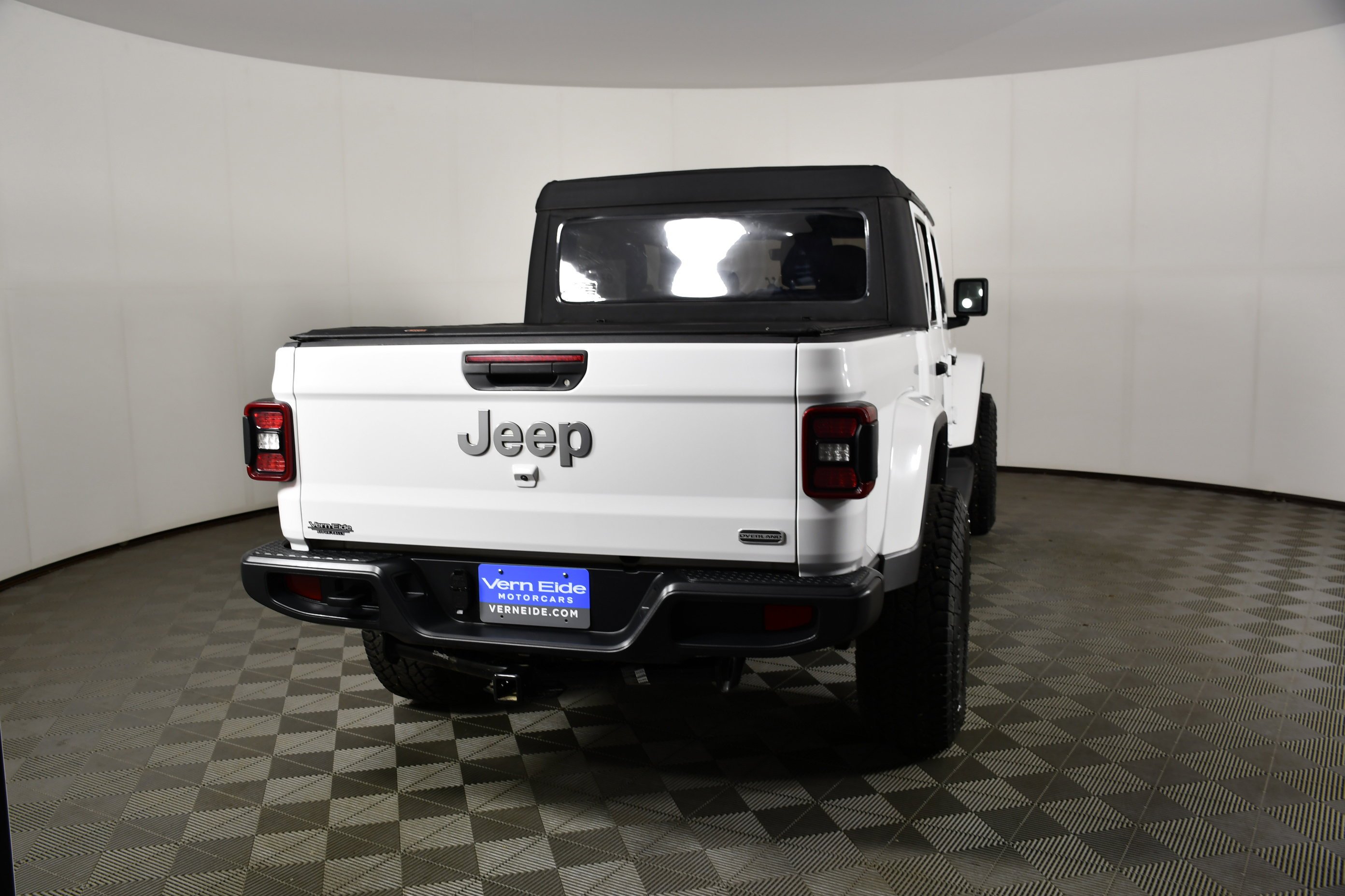 Used 2021 Bright White Clearcoat Jeep Overland image 7