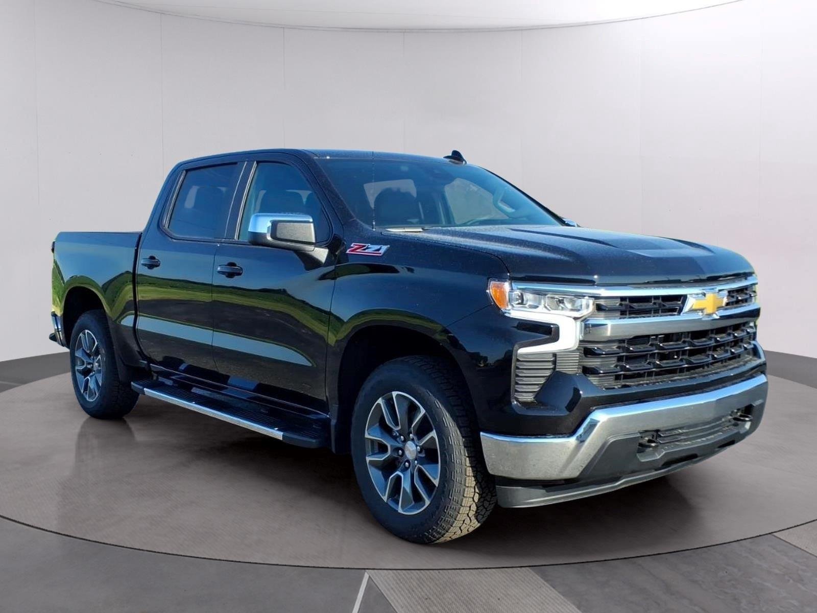 New 2026 Black Chevrolet LT image 7