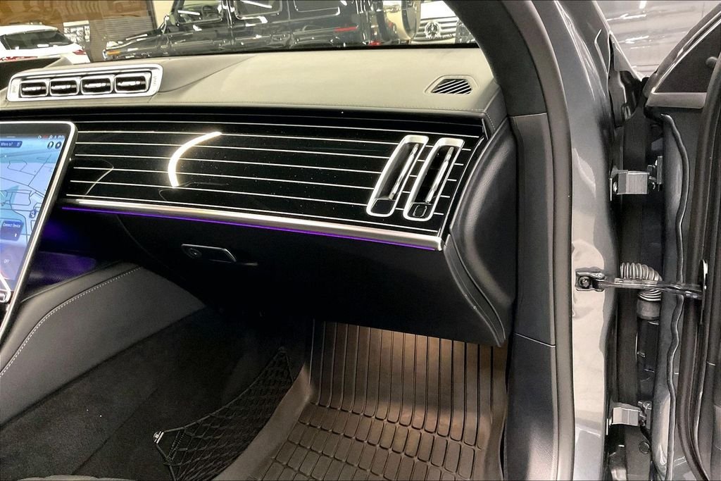 2025 Mercedes-Benz S-Class S 580 - Photo 14