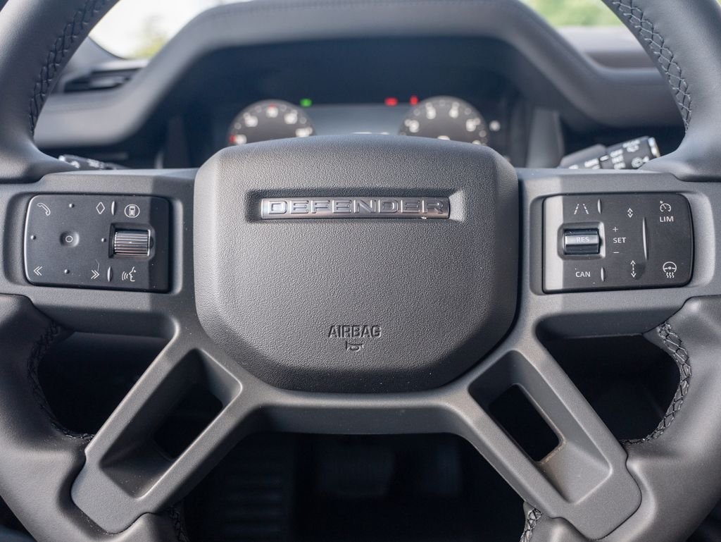 New 2026 Woolstone Green LAND ROVER S image 14