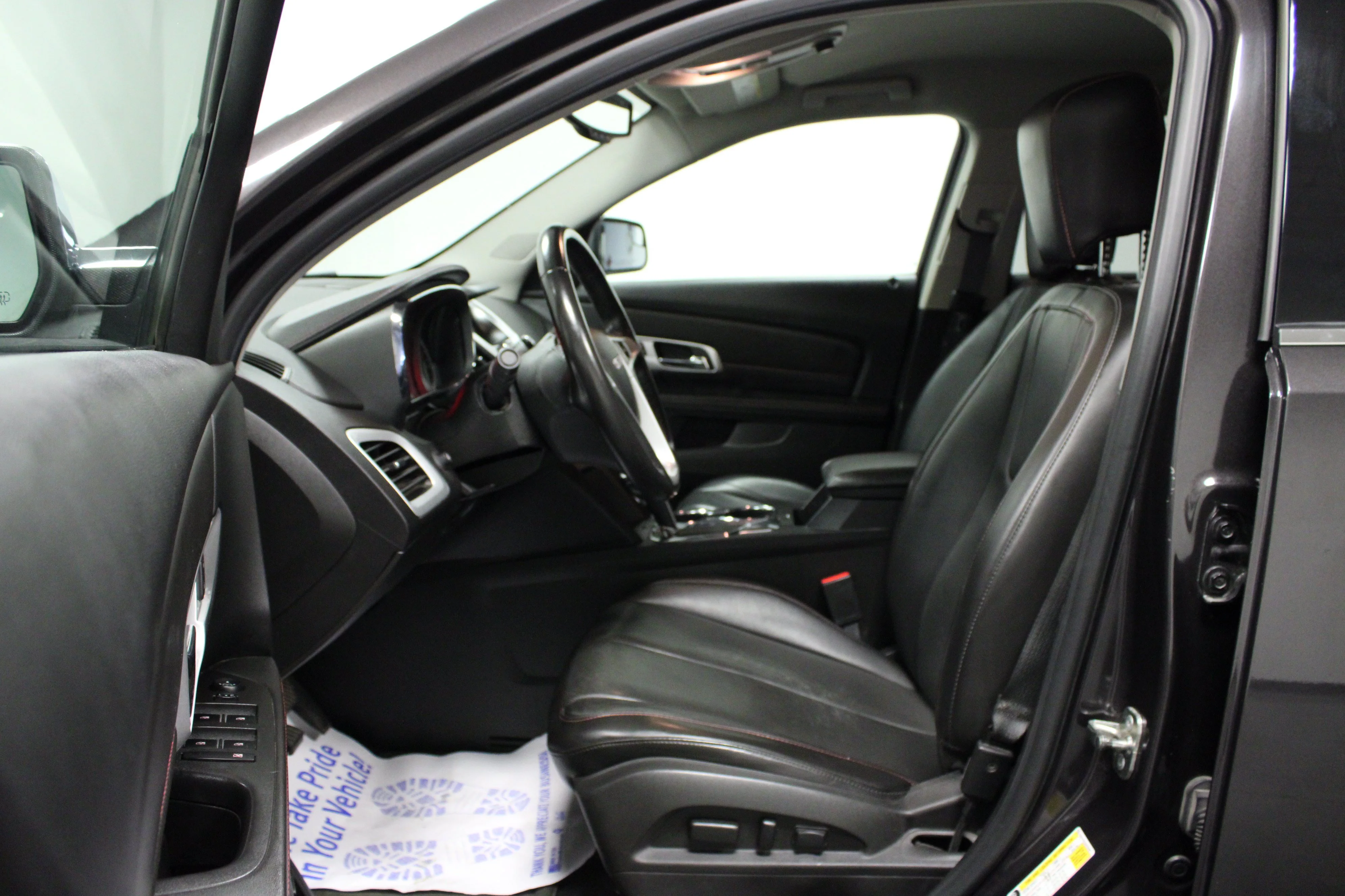 2027 Chevrolet Equinox LT - Photo 34