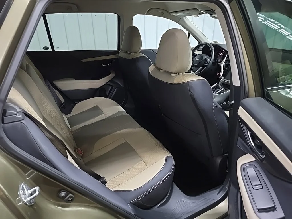 Used 2022 Green Metallic Subaru Premium image 17