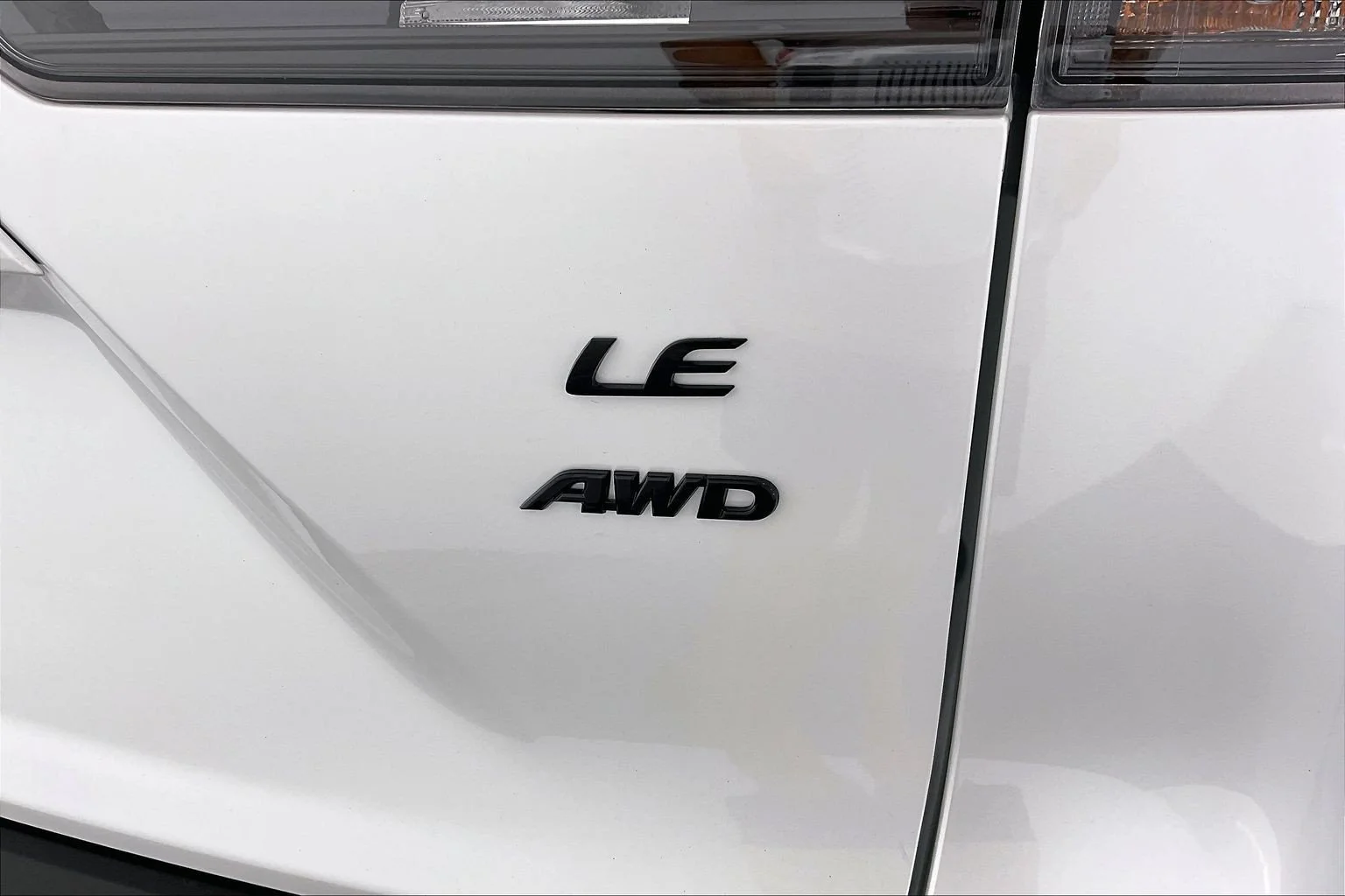 New 2026 Wind Chill Pearl Toyota LE AWD image 17