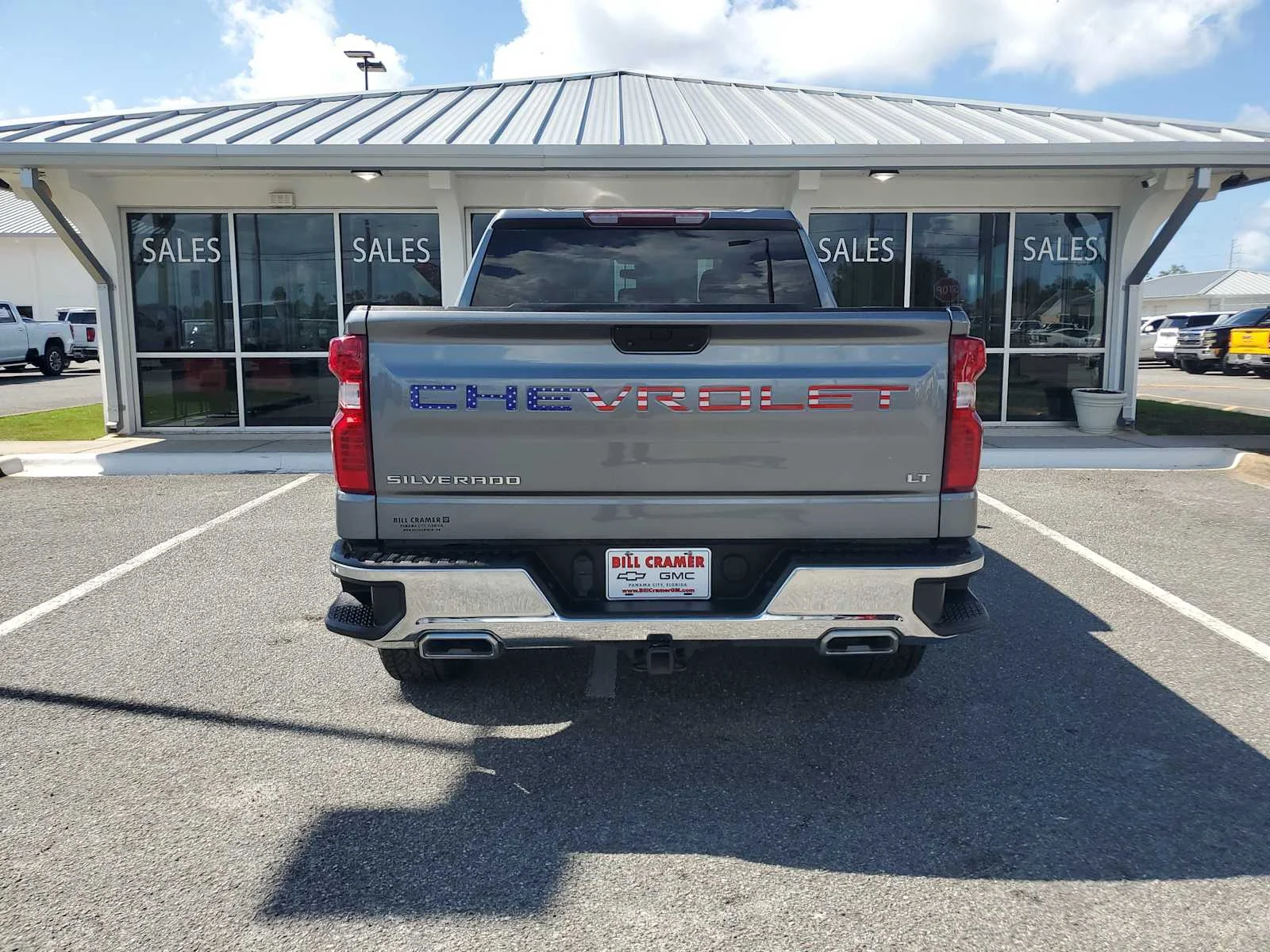 Used 2022 Satin Steel Metallic Chevrolet LT image 4