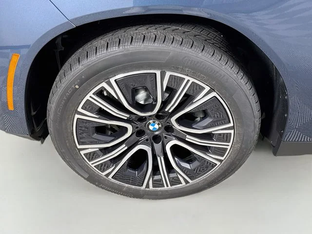 New 2026 Blue BMW 30 xDrive image 31