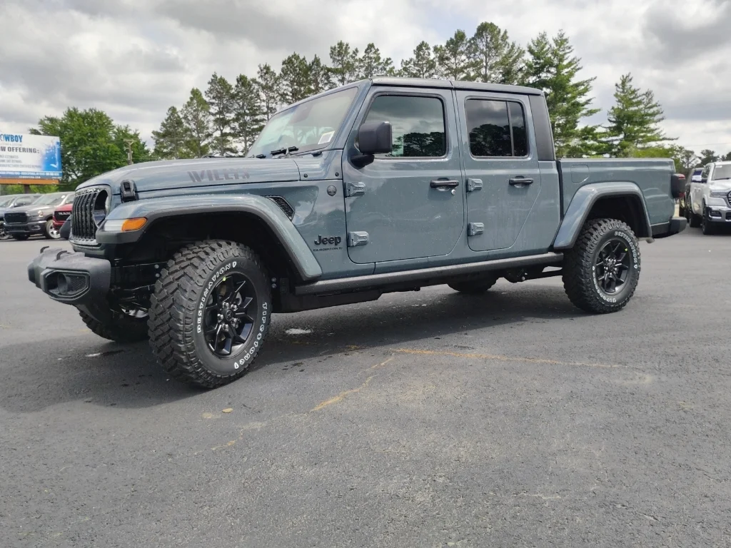 2026 Jeep Gladiator Willys Auto's photo