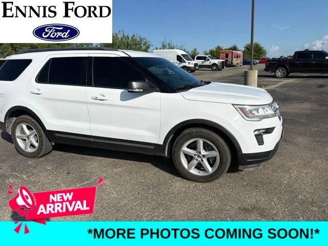 Used 2019 White Ford XLT image 1