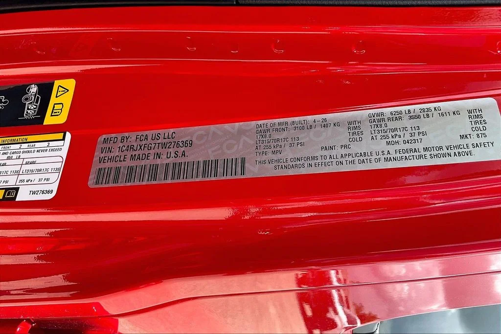 New 2026 Firecracker Red Clear-Coat Exterior Paint Jeep Rubicon X image 10