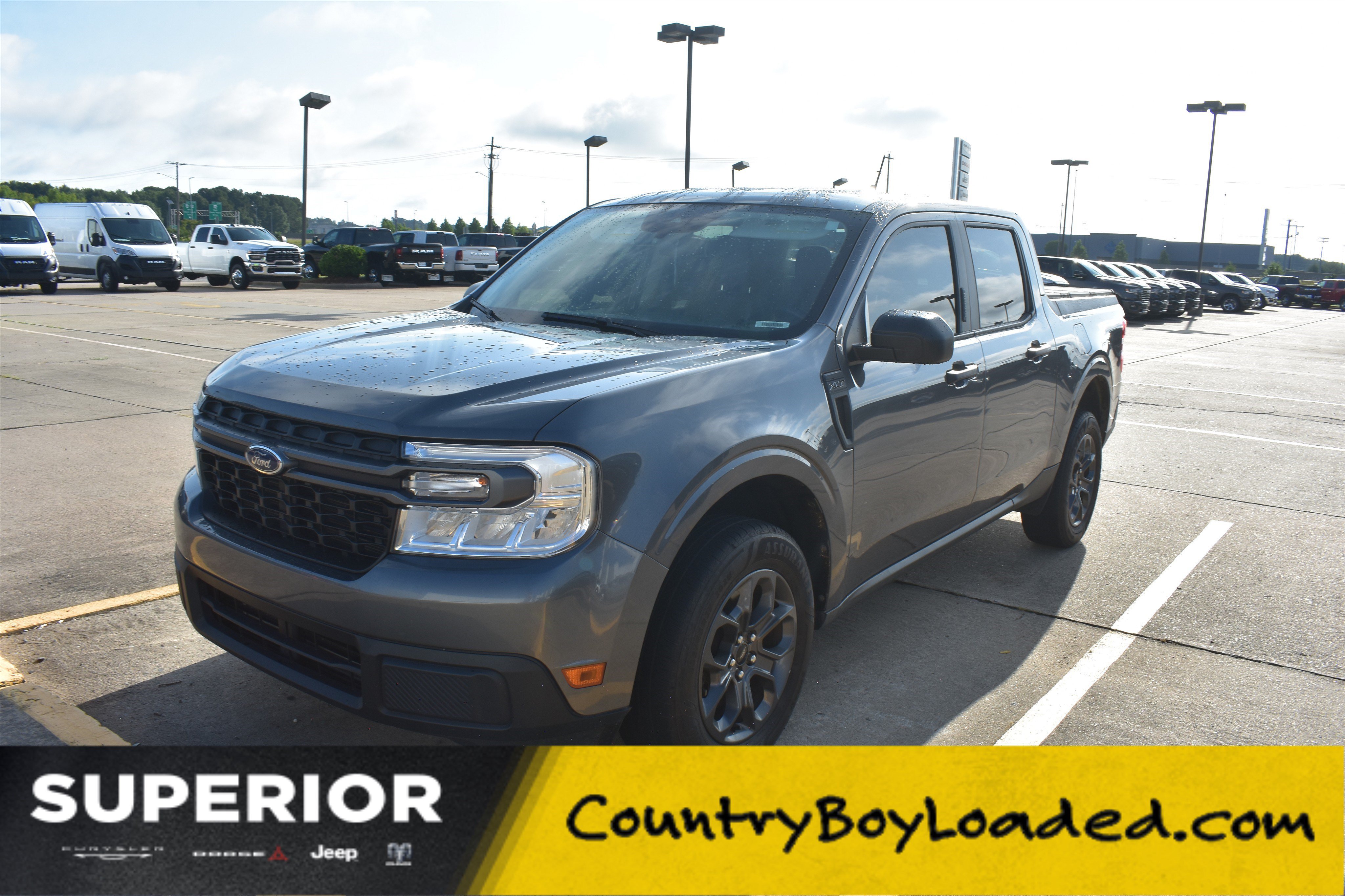 Used 2022 Gray Ford SUPERC image 1