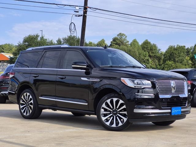 Pre-Owned 2024 Lincoln Navigator Reserve With Navigation &amp; 4WD