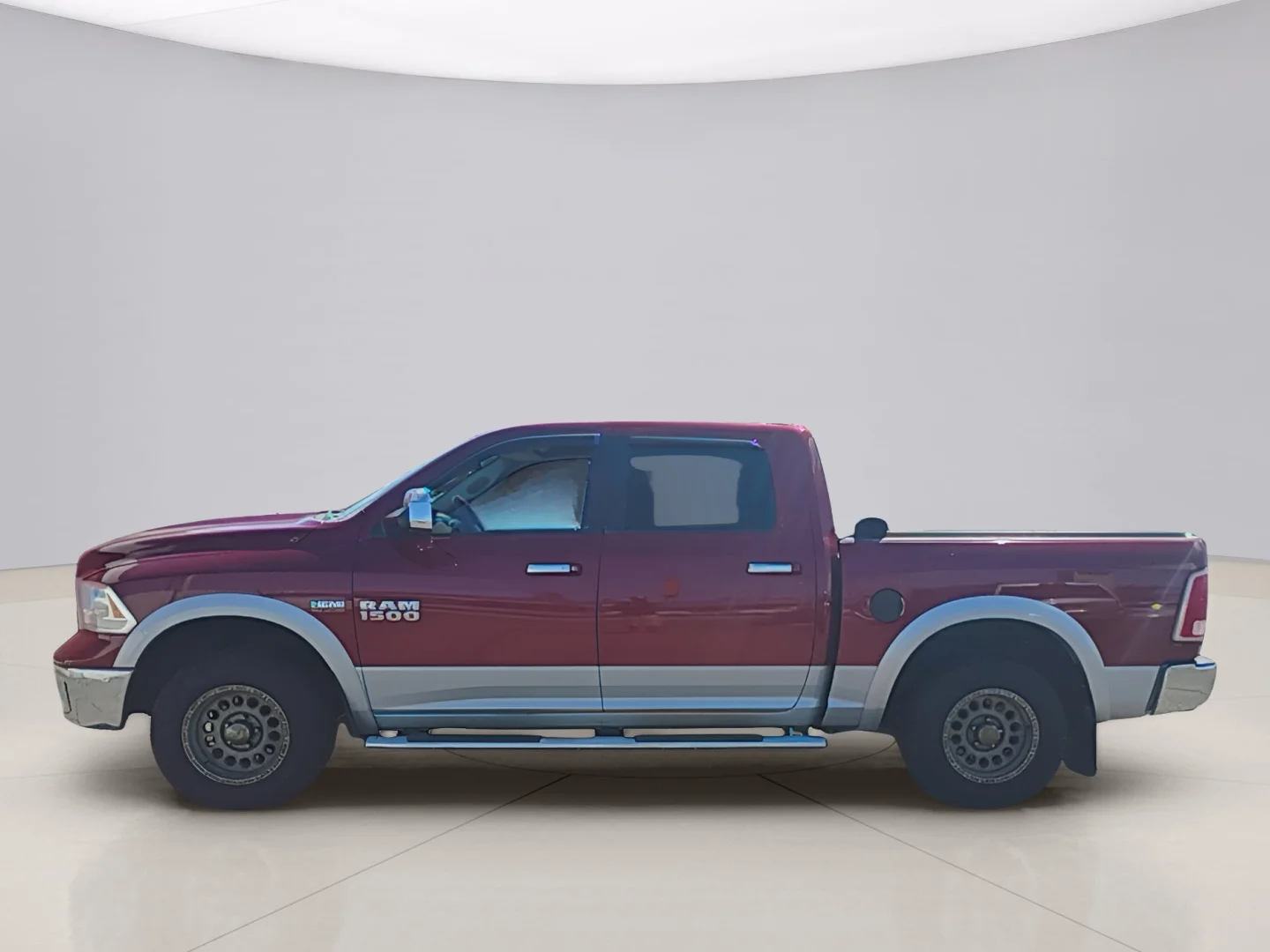 Used 2014 Red Ram LARAMIE image 8