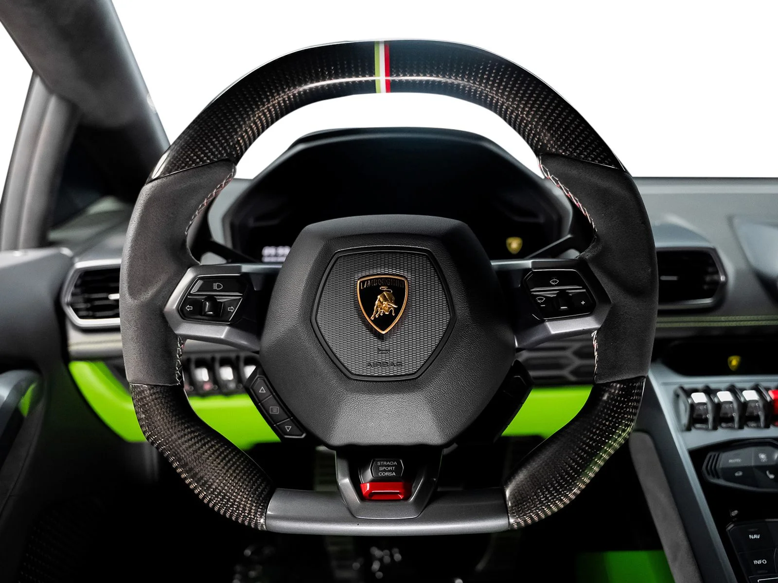 Used 2015 Green Lamborghini LP610-4 image 31