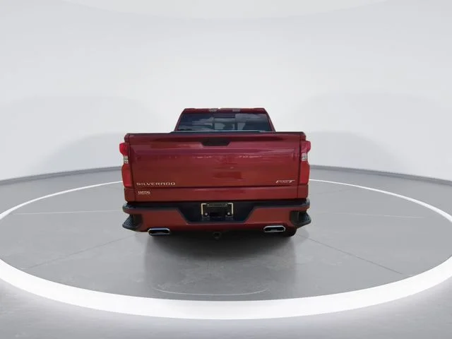 Used 2025 Red Chevrolet RST image 7