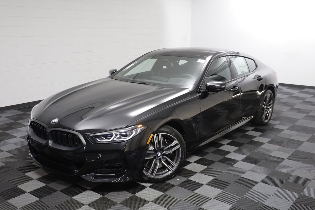 New 2026 Black Sapphire Metallic BMW 840 image 2