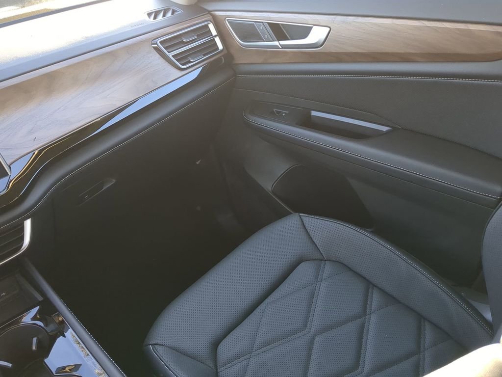 New 2026 Gray Volkswagen 2.0T SE w/Technology image 16