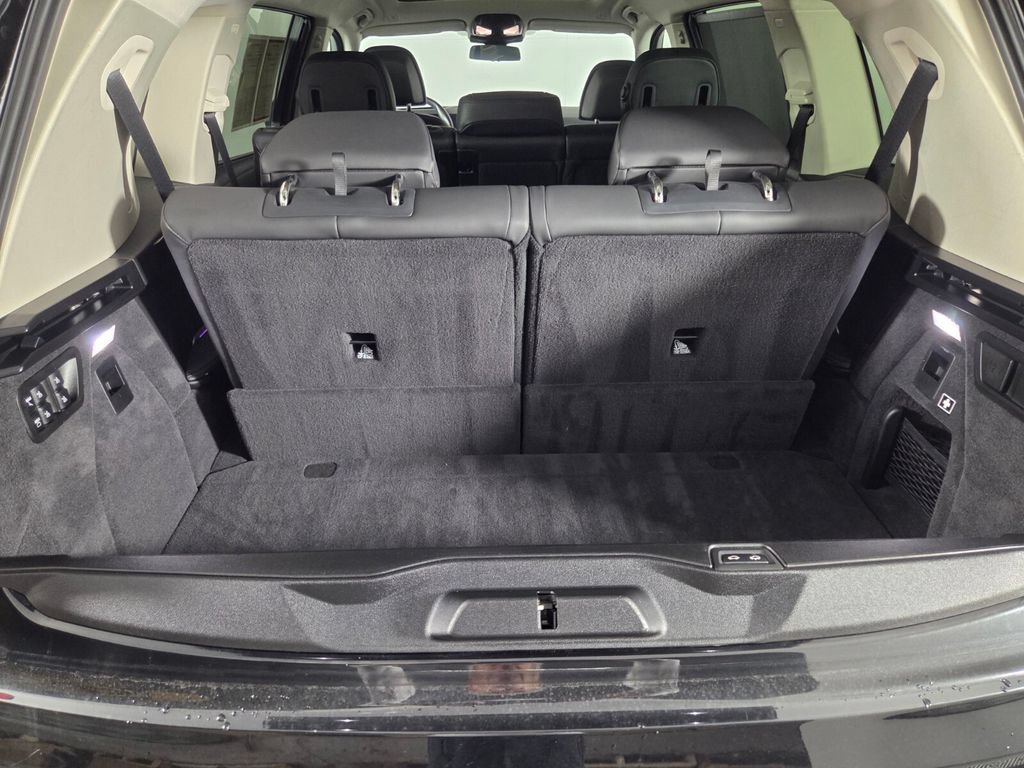 2025 BMW X7 40i - Photo 30