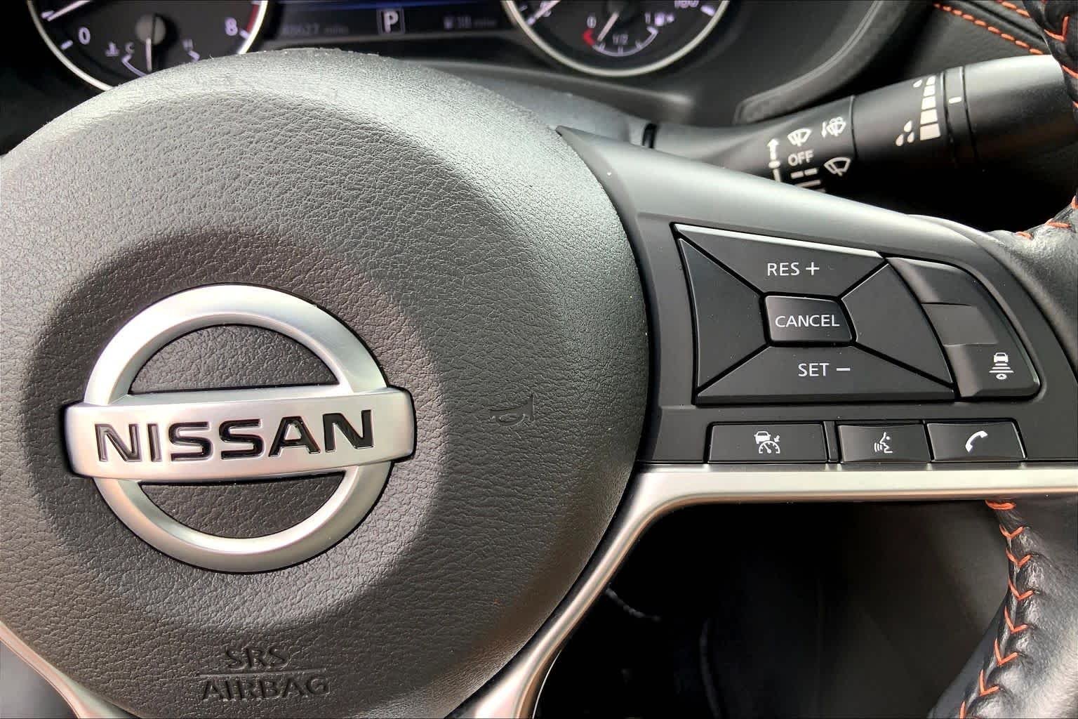 Used 2023 Electric Blue Metallic Nissan SR image 25