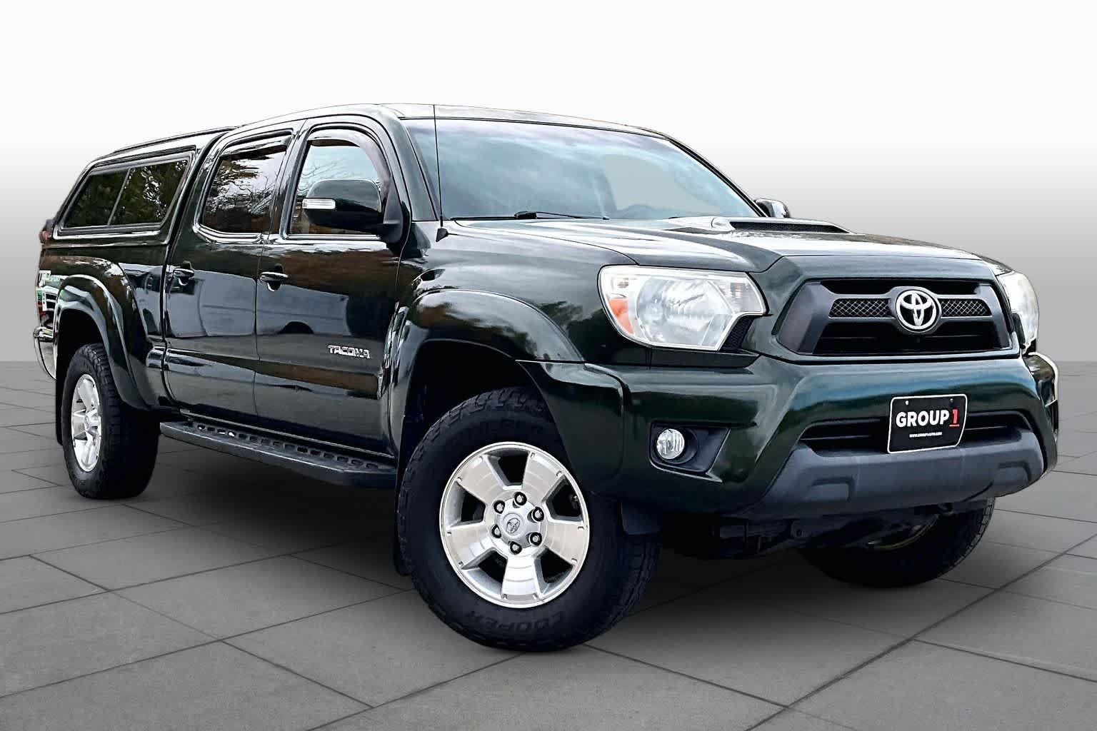 Used 2014 Spruce Mica Toyota  image 2