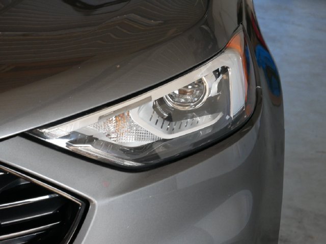 Certified Used 2023 Gray Metallic Ford SE image 5