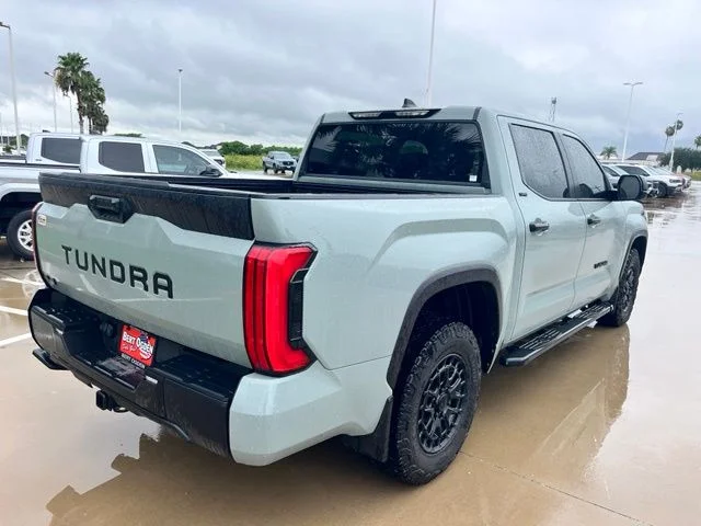 Used 2026  Toyota SR5 image 6