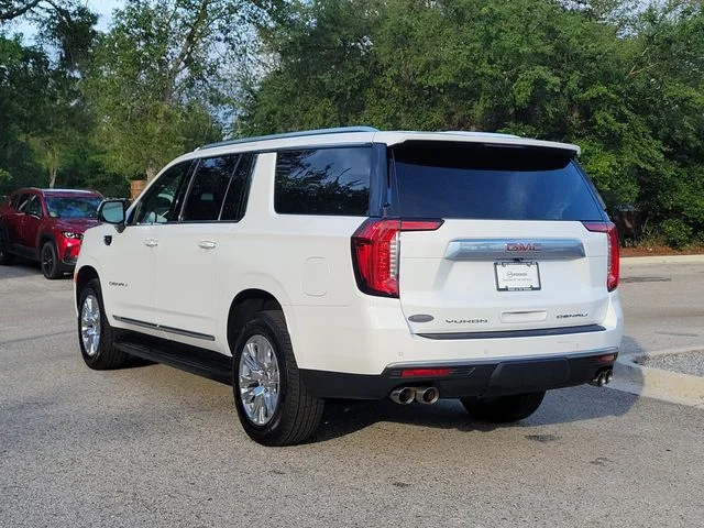 Used 2024 Summit White GMC Denali image 5