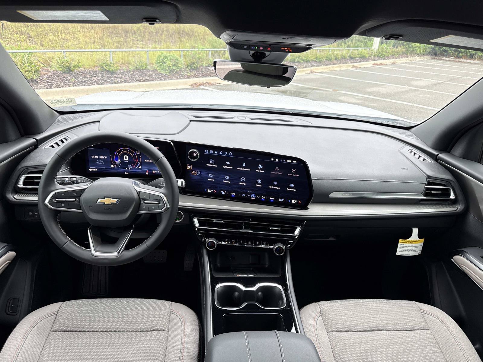 2027 Chevrolet Traverse LT - Photo 13