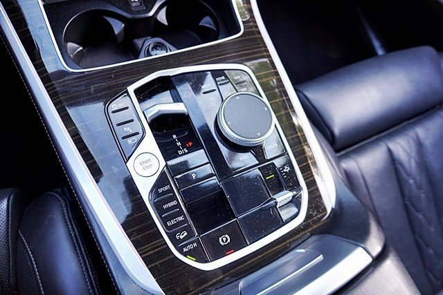 Used 2025 White BMW xDrive50e image 40