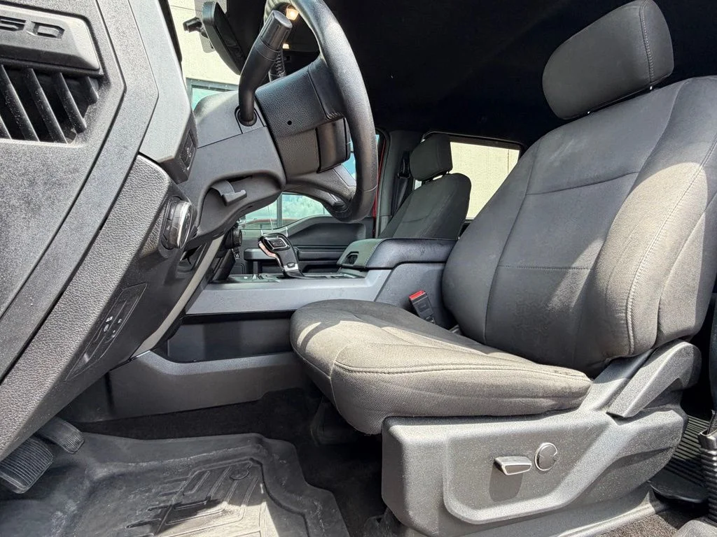 Used 2018 Red Ford XLT image 6