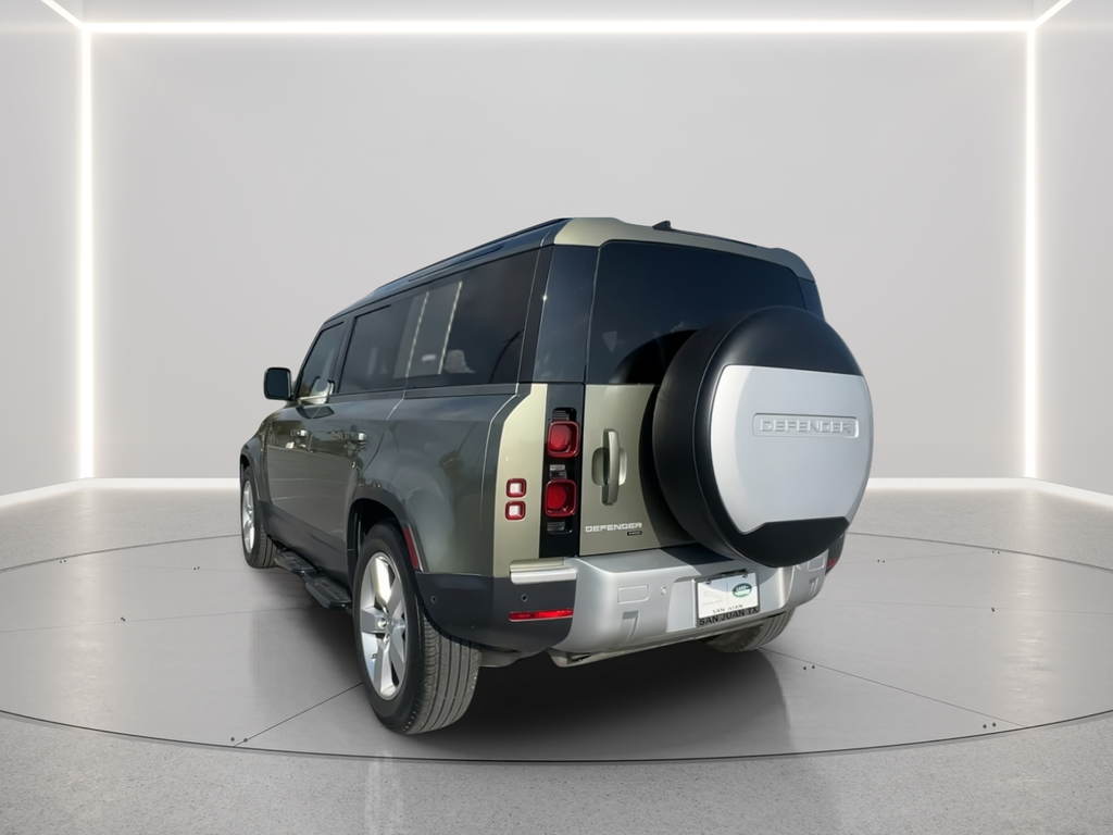 Used 2021 Green Land Rover SE image 7