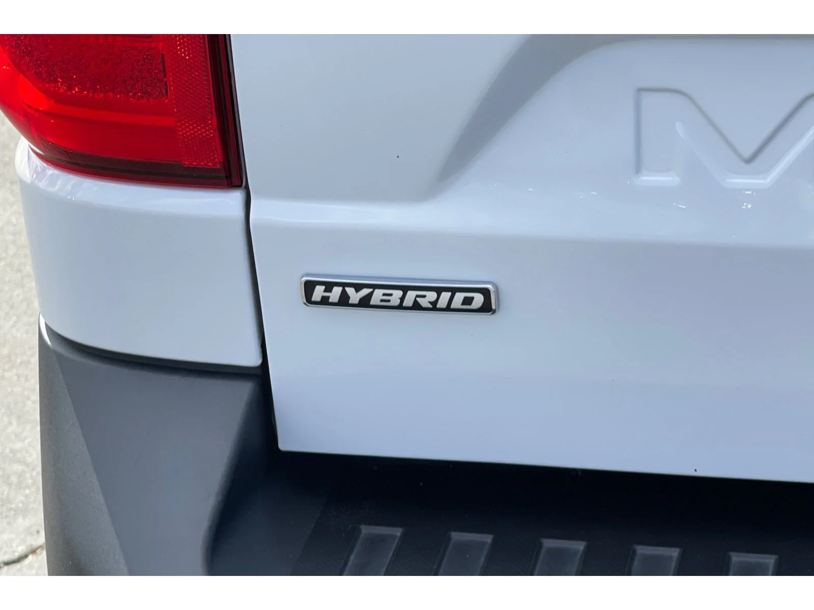 Used 2023 Oxford White Ford LARIAT image 46
