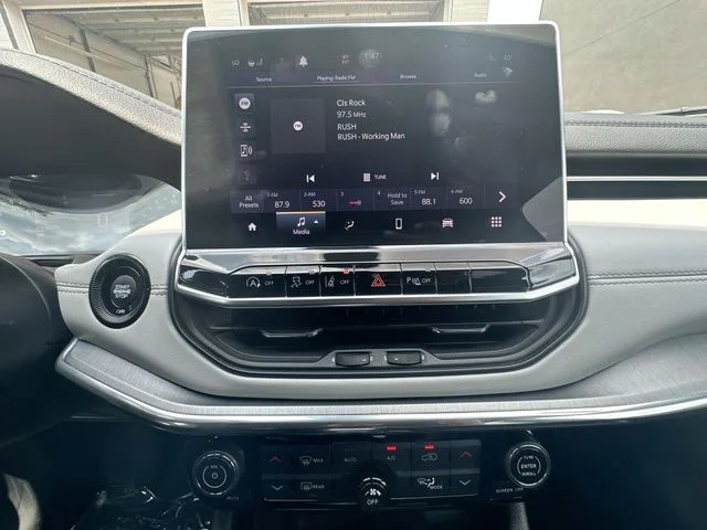 Certified Used 2023 Silver Jeep Limited image 18