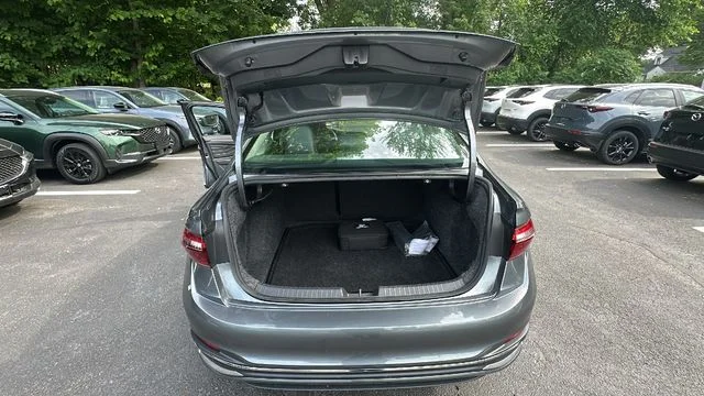 Used 2024 Gray Volkswagen 1.5T SEL image 38